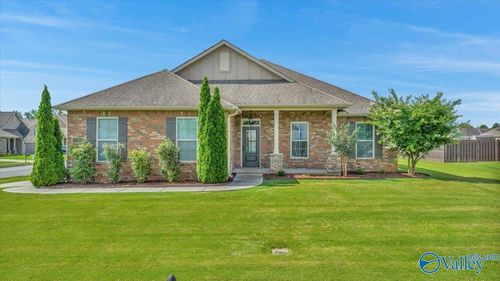 21848 Bald Eagle Dr, Athens, AL, 35613-5247 | Card Image