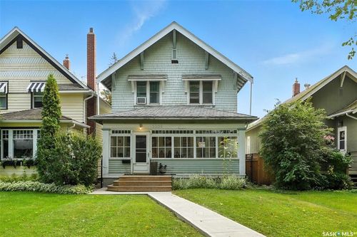 1009 Mcpherson Ave, Saskatoon, SK, S7N0Y4 | Card Image