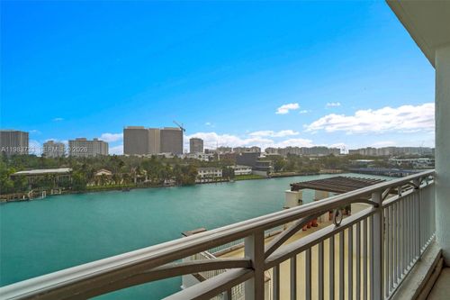 6c-9751 E Bay Harbor Dr, Bay Harbor Islands, FL, 33154-3830 | Card Image