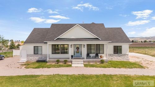 1423 N 950 E, Shelley, ID, 83274-5109 | Card Image
