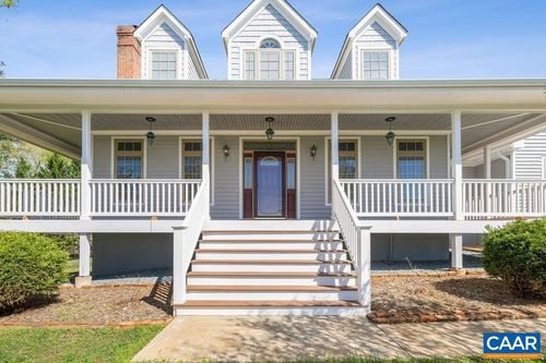 3627 Hardware Rd, SCOTTSVILLE, VA, 24590-4721 | Card Image