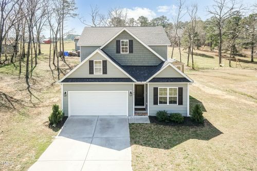 105 Village Dr, Broadway, NC, 27505-8928 | Card Image