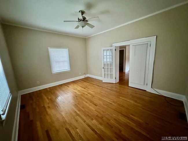 Den | Image 9