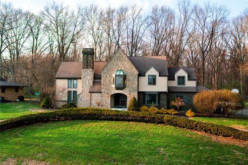 161 Thornhill Dr, Danville, IL, 61832-1124 | Card Image