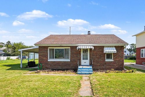 805 Division St, La Porte, IN, 46350-4312 | Card Image