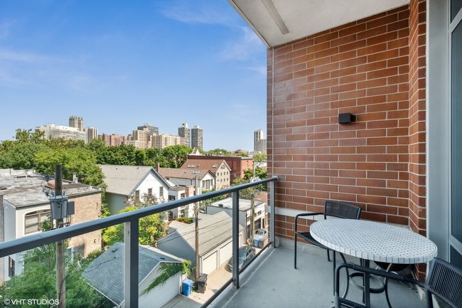 APT-402 - 540 W Webster Ave, Home with 1 bedrooms, 2 bathrooms and null parking in CHICAGO IL | Image 14