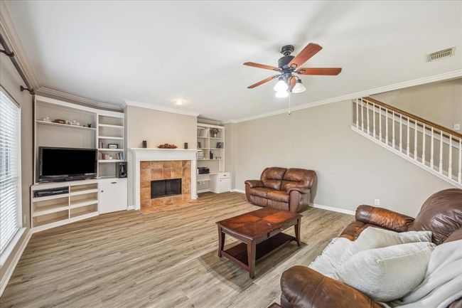 1304 Pine Forest Dr, House other with 4 bedrooms, 3 bathrooms and 3 parking in Pearland TX | Image 9