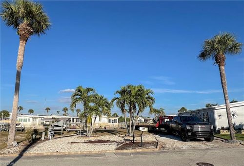 17851 Peppard Dr, FORT MYERS BEACH, FL, 33931-7148 | Card Image