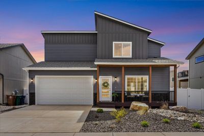 1865 W Lavender Ave, Home with 3 bedrooms, 3 bathrooms and null parking in Spokane WA | Image 1