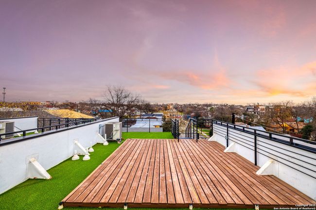 Roof Top Space | Image 6