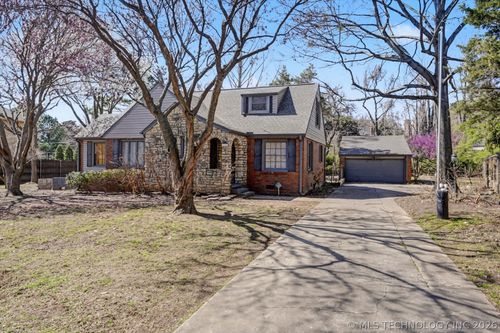 2428 S Cincinnati Avenue, Tulsa, OK, 74114 | Card Image