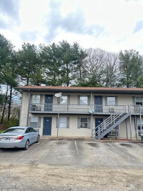 711 20th Street Se, Cleveland, TN, 37311 | Card Image