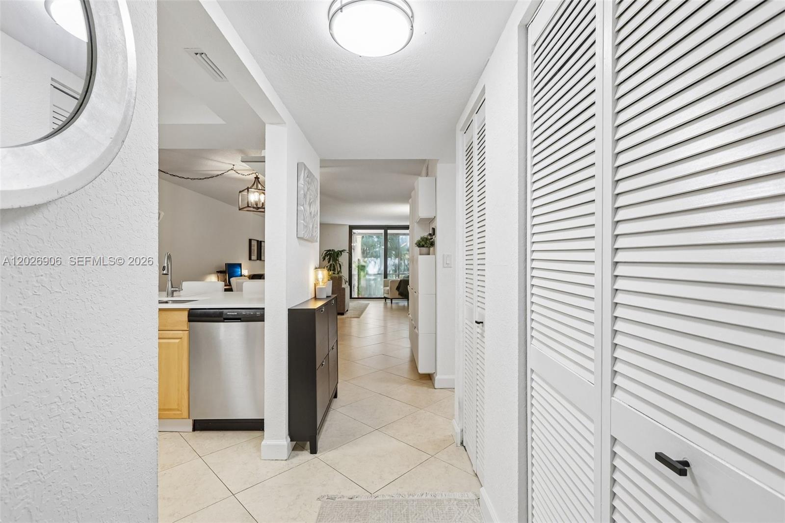Residential in Plantation 2