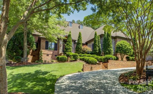16946 Ashton Oaks Dr, Charlotte, NC, 28278-8432 | Card Image