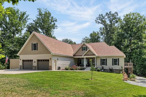 405 Riverwatch Trce, Sparta, TN, 38583-2934 | Card Image