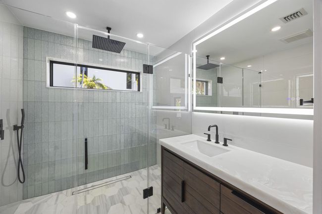 4121 Ne 31 St Ave, House other with 3 bedrooms, 3 bathrooms and null parking in Lighthouse Point FL | Image 27