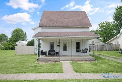 425 Edwards St, Ada, OH, 45810-1115 | Card Image