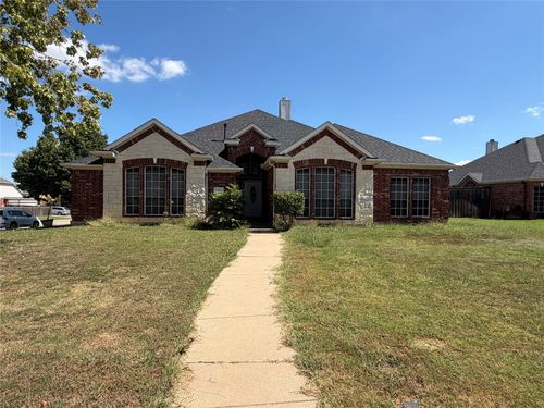 3004 Saint Bartholomew Dr, Mansfield, TX, 76063-7529 | Card Image