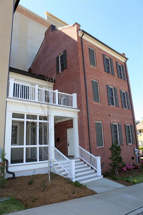 1221 North St, Jackson, MS, 39202-2034 | Card Image