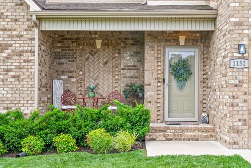 1152 Folly Beach Dr, Clarksville, TN, 37042-2697 | Card Image