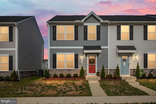 7233 Statesman Blvd, Ruther Glen, VA, 22546-5246 | Card Image