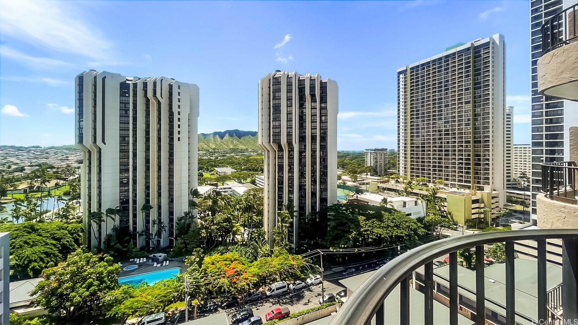 Residential in Honolulu 3