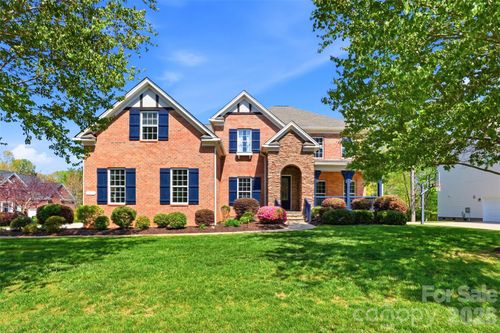 1215 Nightingale Rd, Waxhaw, NC, 28173-6948 | Card Image
