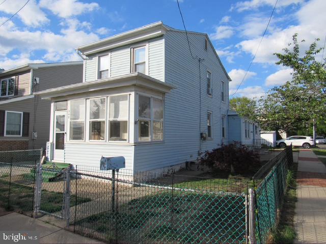 Residential in TULLYTOWN 2