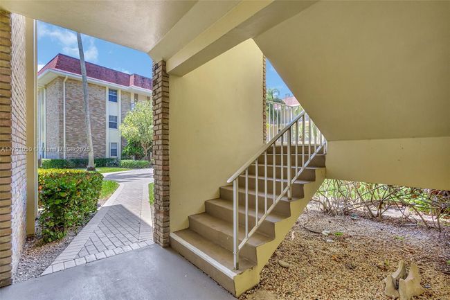 APT-316 - 5540 Tamberlane Cir, Condo with 2 bedrooms, 2 bathrooms and null parking in Palm Beach Gardens FL | Image 47