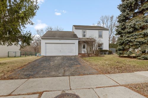 1580 Riverwood Dr, Algonquin, IL, 60102-3711 | Card Image