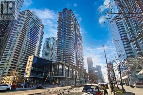 1806-4955 Yonge St, North York, ON, M2N5N6 | Card Image