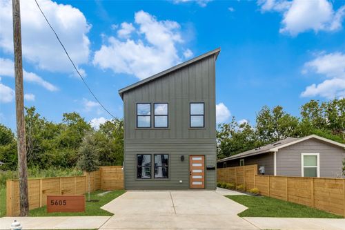 5605 Tommye St, Houston, TX, 77028-5351 | Card Image