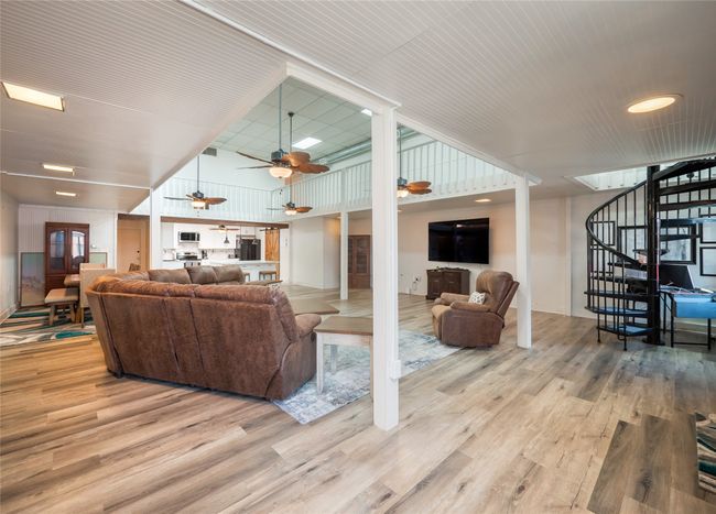 5 W Mesquite Ave, House other with 2 bedrooms, 2 bathrooms and null parking in Rogers TX | Image 5