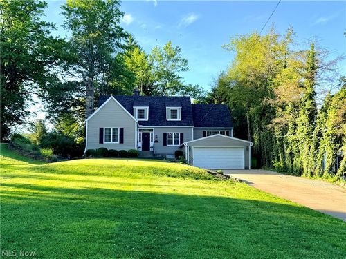 3695 Mogadore Rd, Mogadore, OH, 44260-1105 | Card Image