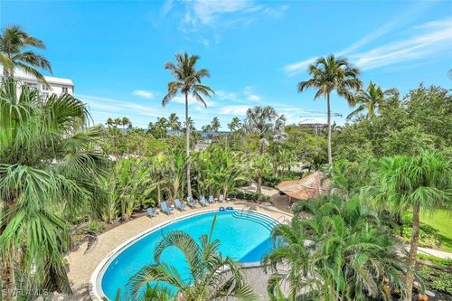 apt-410-1300 Gulf Shore Blvd N, NAPLES, FL, 34102-4925 | Card Image