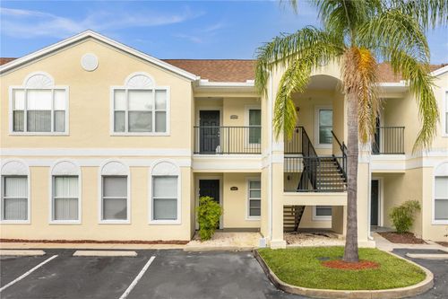 apt-a-8850 Grand Palms Cir, KISSIMMEE, FL, 34747-3229 | Card Image