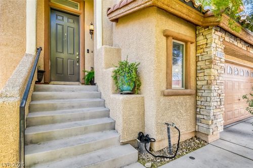 8189 Rock Meadows Dr, Las Vegas, NV, 89178-8240 | Card Image