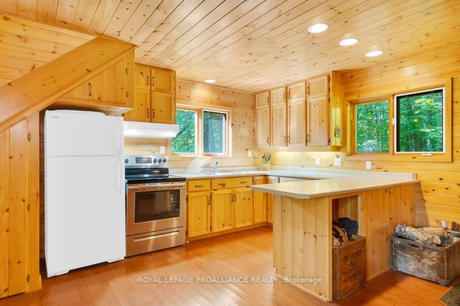 1091 Lindey Lane, House other with 3 bedrooms, 1 bathrooms and 8 parking in North Frontenac ON | Image 14