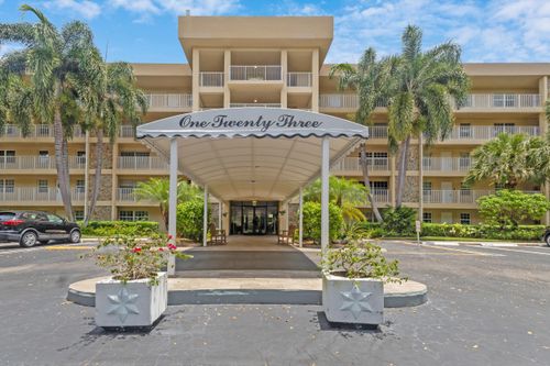 202-804 Cypress Grove Ln, Pompano Beach, FL, 33069-5063 | Card Image