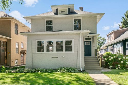 837 Home Ave, Oak Park, IL, 60304-1015 | Card Image
