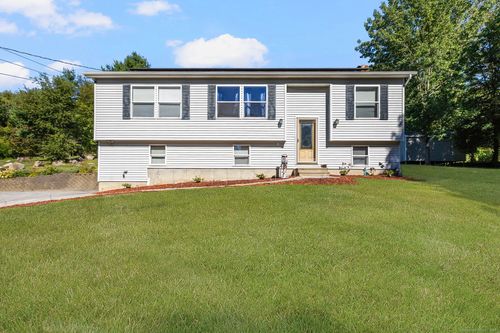 176 Bush Hill Rd, Willimantic, CT, 06226-3810 | Card Image