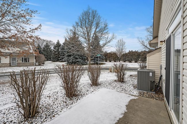 1118 Crystal Pl W, Townhouse with 2 bedrooms, 2 bathrooms and null parking in Chaska MN | Image 30
