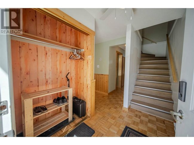 33C Mount Trinity Ave, Townhouse with 3 bedrooms, 2 bathrooms and null parking in Fernie BC | Image 5