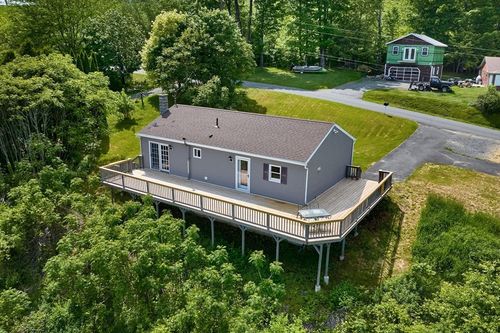 18 Coombs Hill Rd, Colrain, MA, 01340-9635 | Card Image