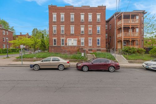143 Putnam St, Hartford, CT, 06106-1328 | Card Image