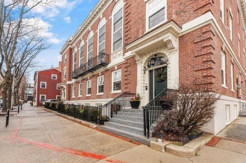 9-17 Central St, Salem, MA, 01970 | Card Image