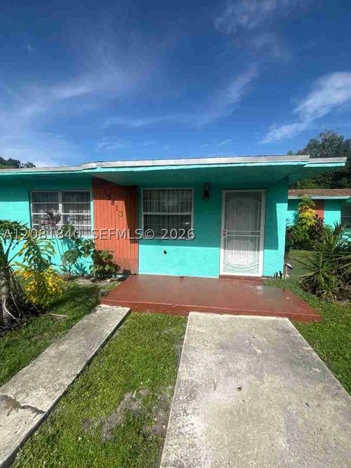 15813-15813 Nw 38th Pl, Miami Gardens, FL, 33054-6731 | Card Image