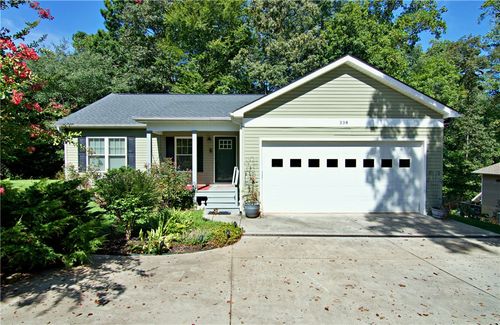 338 W Capewood Ave, Seneca, SC, 29678-5408 | Card Image