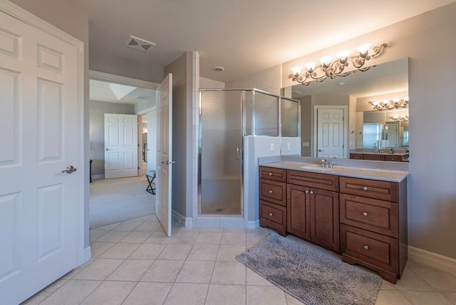 Primary bath | Image 61