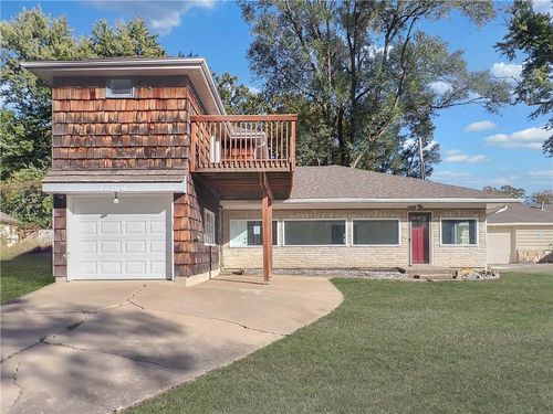 10800 Lakeview Rd, Raytown, MO, 64133-6128 | Card Image